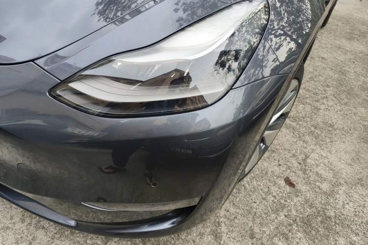 Used Tesla Model Y 2021 Long-Range All-Wheel-Drive Version Left Front Headlight