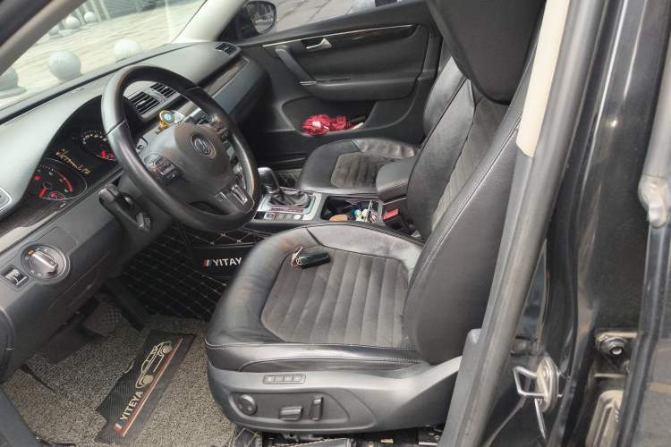 Used Volkswagen Magotan 2012 Facelift 2.0 TSI Prestige Model