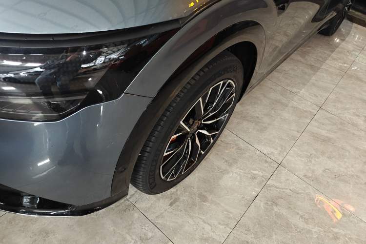 Used Zeekr 7X 2025 75 kWh Rear-Wheel Drive Intelligent Driving Version