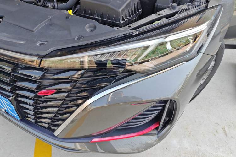 Used Changan Eado 2022 PLUS Blue Whale NE 1.4T GDI DCT Prestige Edition
