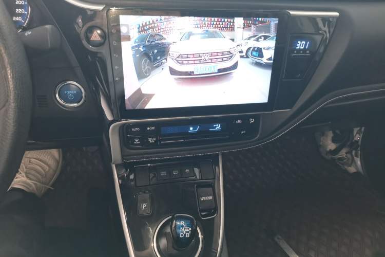 Used Toyota Corolla Hybrid E+ 2019 1.8L E-CVT Leading Edition Audio And AC Panel