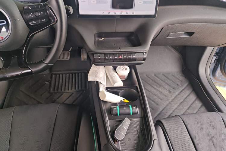 Used BYD Dolphin 2024 Honor Edition 420km Fashion Version Gear Lever