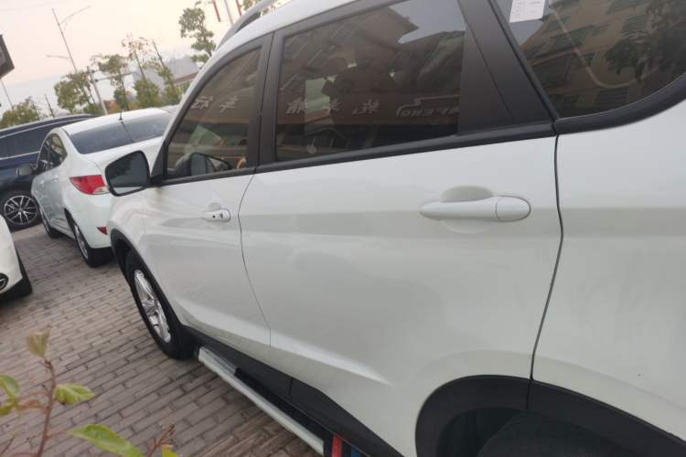 Used JETOUR X70M 2021 1.5T DCT Luxury Partner Model 5 Seats