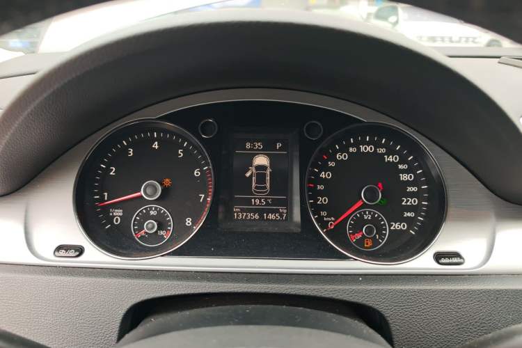 Used Volkswagen Magotan 2016 1.8TSI Smart Comfort Model Instrument Cluster