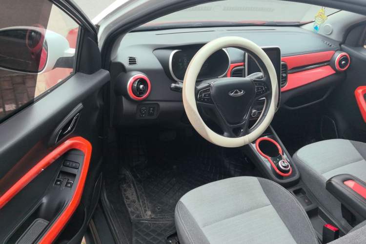 Used Chery Little Ant 2021 150 000 Yuan Ant Fan Edition New Ant Cool Version Lithium Iron Phosphate