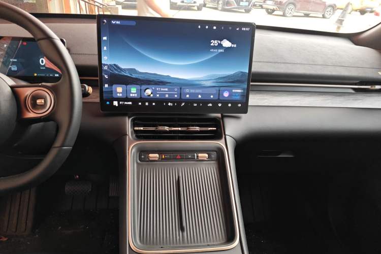 Used Wuling Xingguang S 2024 130km Flagship Version Audio And AC Panel