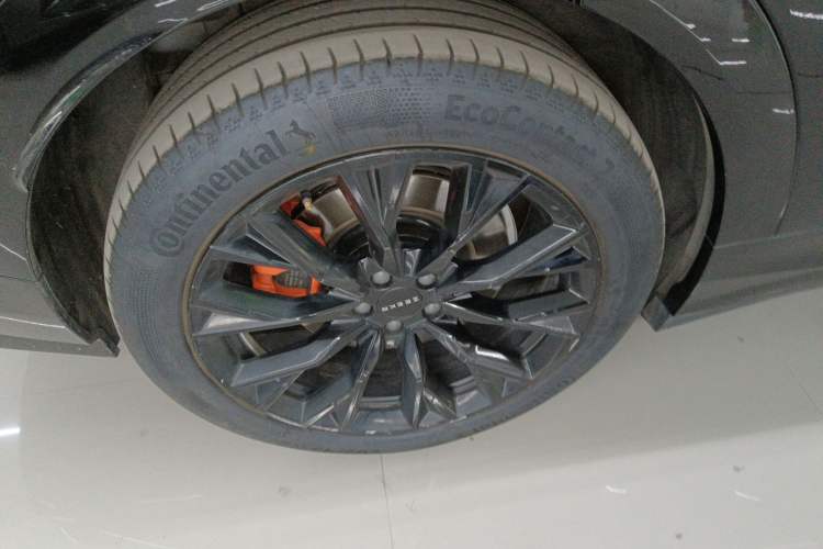 Used Zeekr 7X 2025 100 kWh Long-Range Rear-Wheel Drive with Intelligent Driving Features