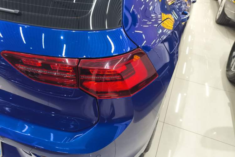 Used Volkswagen Golf 2023 Facelift 280TSI DSG R-Line Lite