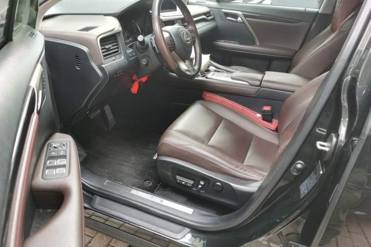 Used Lexus RX 2020 Revised Version 300 Two-Wheel Drive Comfort Edition