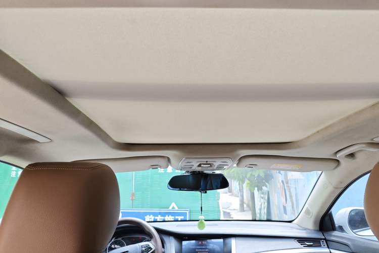 Used Geely Auto Emgrand GT 2017 2.4L Zunya Model