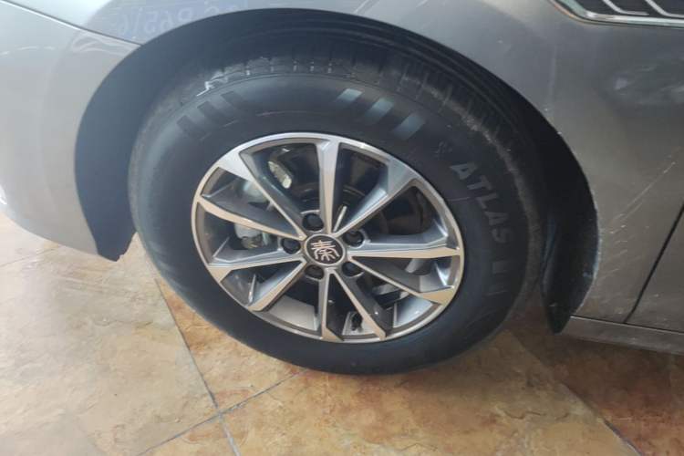 Used BYD Qin PLUS 2024 HONOR Edition DM-i 55KM Leading Model