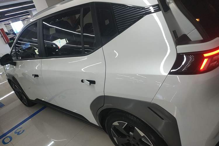 Used AION Y 2022 70 Intelligent Edition Lithium Iron Phosphate