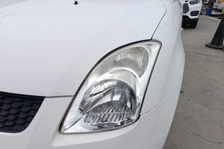 Used Suzuki Swift 2014 1.3L Manual Standard Edition
