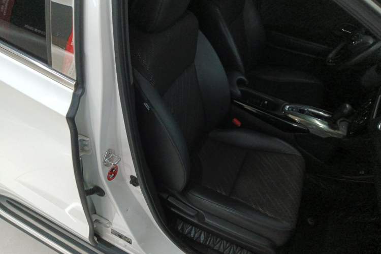 Used Honda XR-V 2017 1.8L EXi CVT Comfort Version
