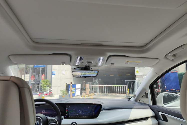 Used Buick GL8 New Energy 2026 Model Lu Zun Prestige Edition Headliner