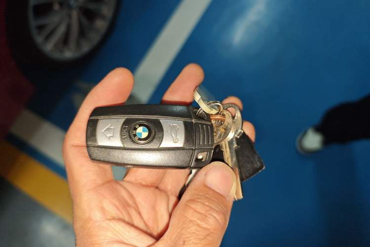 Used BMW 3 Series 2011 335i two-door coupe
