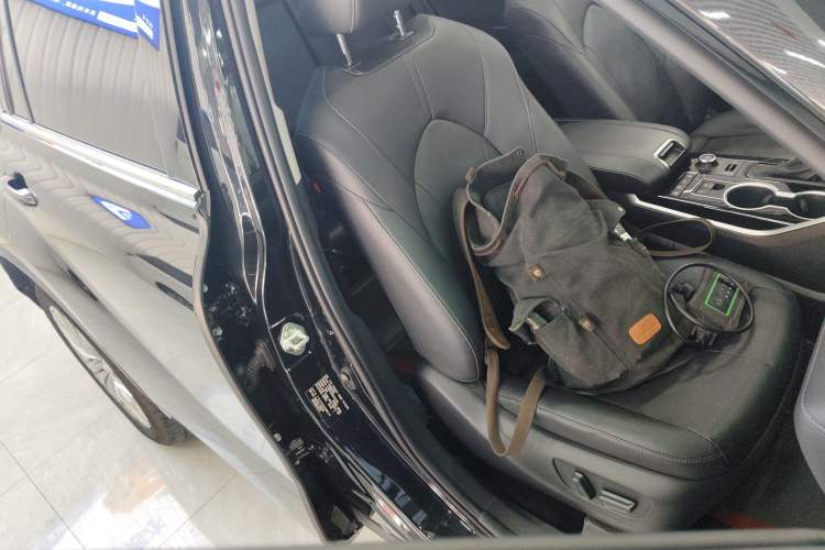 Used Toyota Highlander 2022 380T 4x4 Luxury Edition 7 Seats