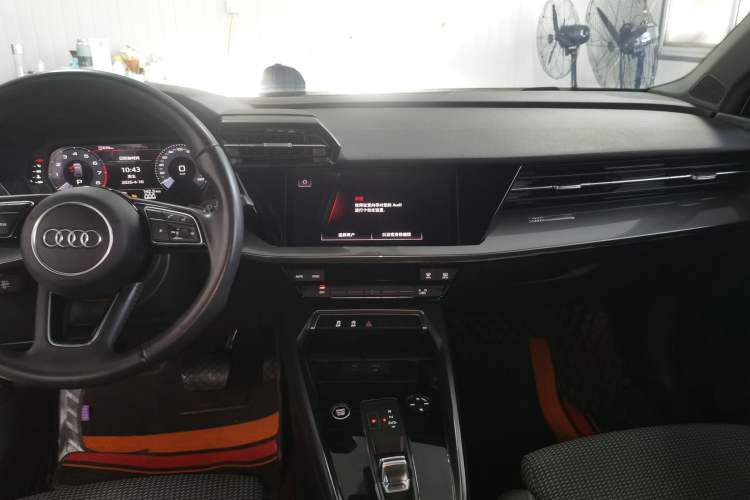 Used Audi A3 2021 Sportback 35 TFSI Advanced Sport Edition Audio And AC Panel
