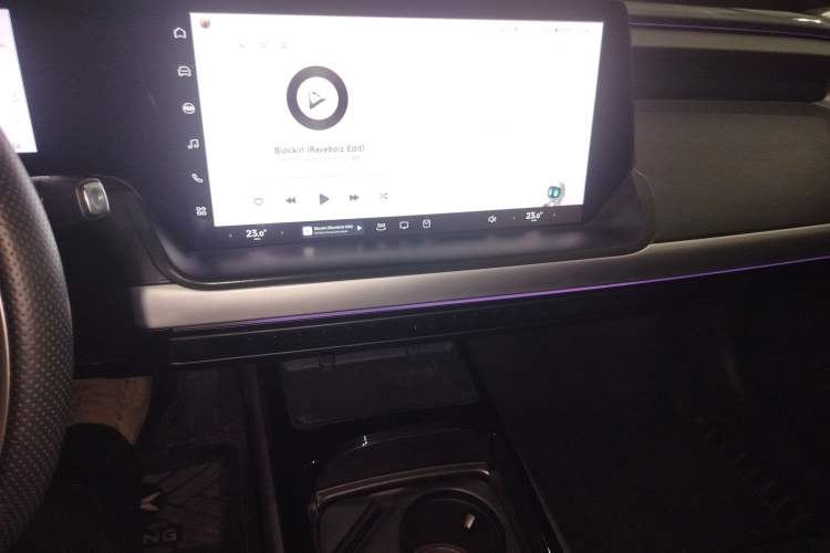 Used XPeng P7 2020 586N Audio And AC Panel