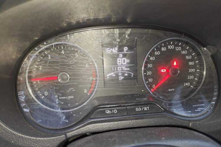 Used Volkswagen Polo 2014 1.6L Automatic Comfort Edition Instrument Cluster