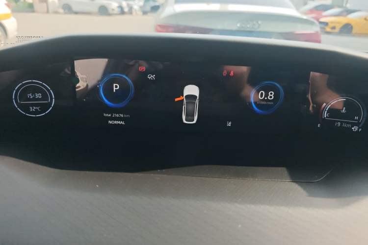 Used CHANGAN UNI-V 2022 1.5T Sport Edition Instrument Cluster