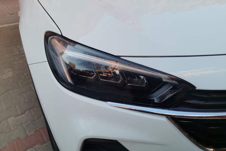 Used Buick Encore GX 2020 20T CVT Two-Wheel Drive Luxury Version
