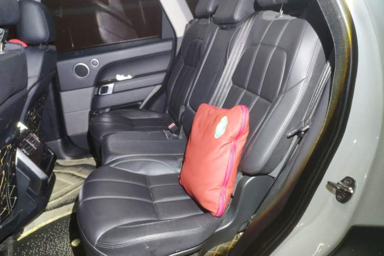 Used Land Rover Range Sport  Left Rear Seat