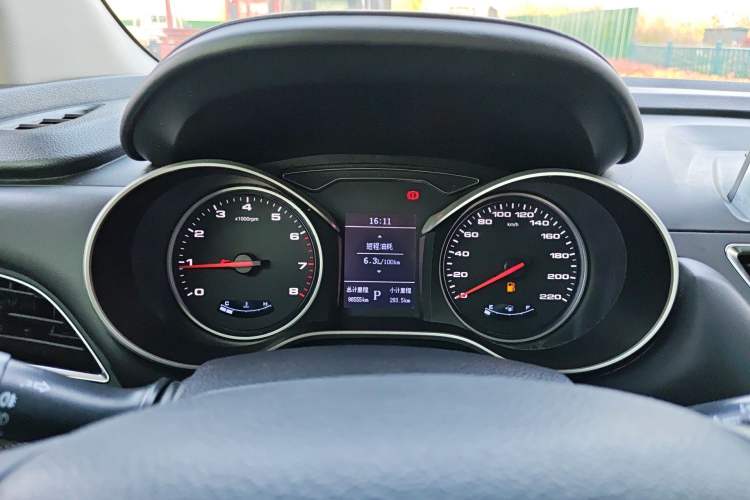 Used JAC Group Refine S3 2017 1.6L CVT Luxury Smart Model