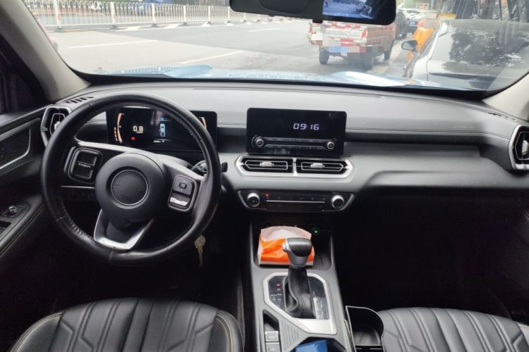 Used Great Wall King Kong Poer 2023 2.0T Automatic Diesel Two-Wheel-Drive Elite Version Flatbed GW4D20M
