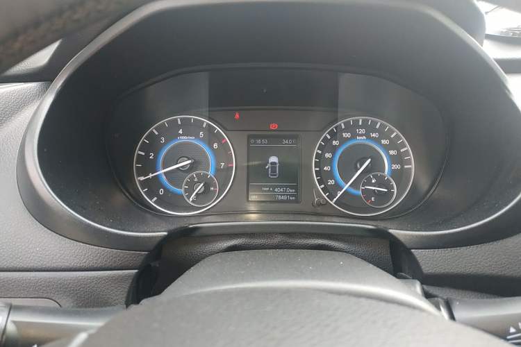 Used Dongfeng Fengon S560 2018 1.8L Manual Luxury 7-Seater