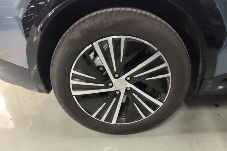 Used Lynk & Co 08 EM-P 2025 245km Ultra-Long Range Halo
