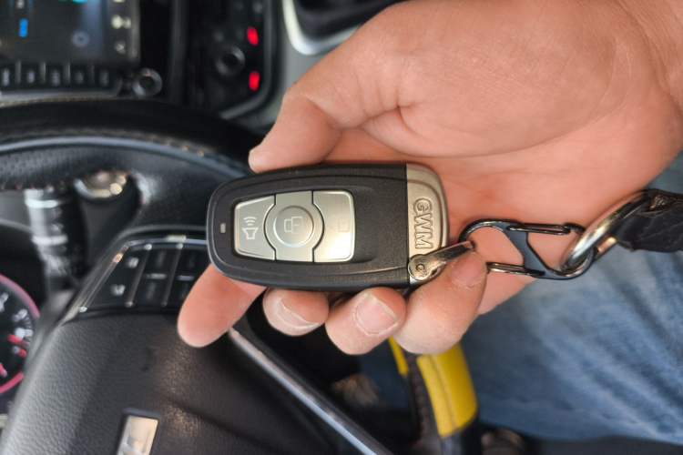 Used Haval H6 2017 Blue Label Sport Edition 1.5T Manual Two-Wheel Drive Elite Model Vehicle Key