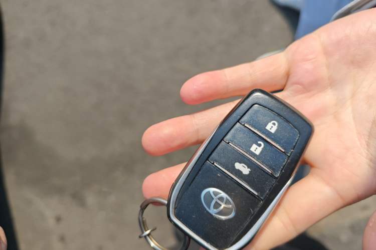 Used Toyota Camry 2013 2.0G Comfort Edition