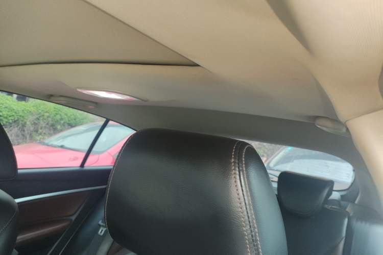 Used Geely Auto Emgrand 2017 Hatchback RS Million Edition 1.5L Manual Upward Version