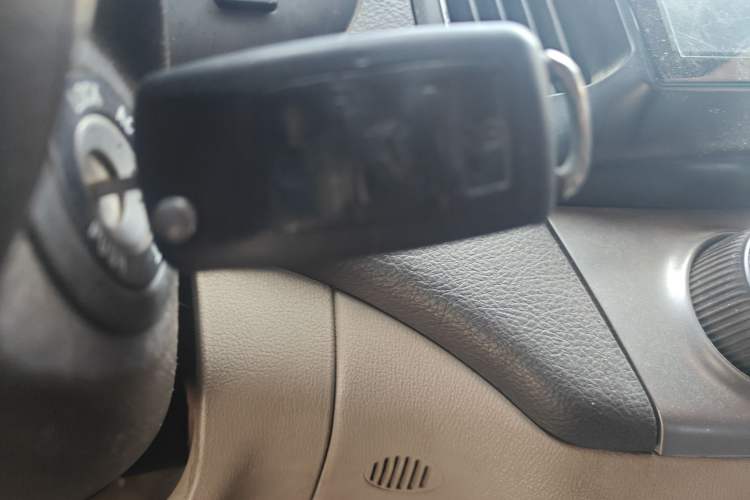 Used Hyundai Celesta 2011 1.6L Manual Comfort Edition
