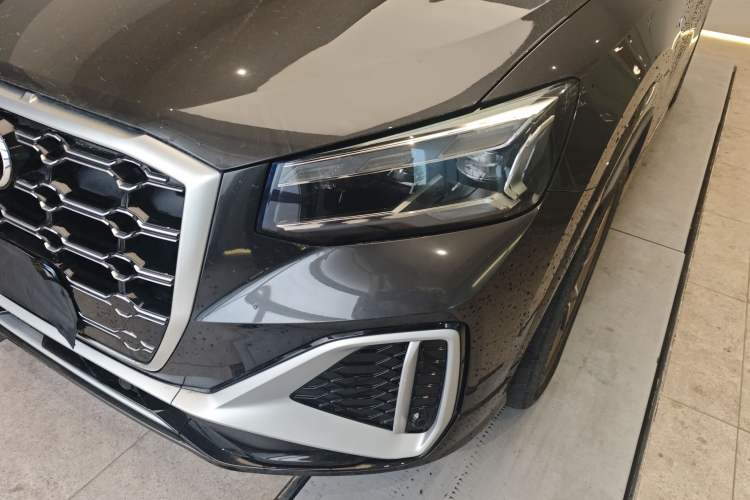 Used Audi Q2L 2024 35TFSI Fashionable and Dynamic Edition
