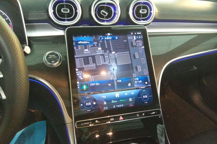 Used Mercedes-Benz C-Class 2023 Restyled C 260 L Sport Edition Audio And AC Panel