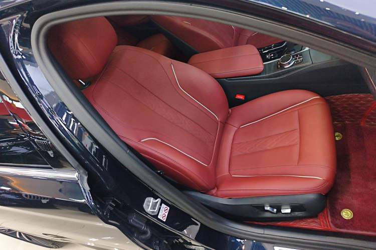 Used BMW 5 Series 2023 530Li Leading Model M Sport Package
