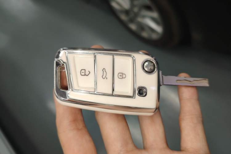 Used Volkswagen Lavida 2023 Revised Version 1.5L Automatic Starry Sky Edition – 5 Million Units