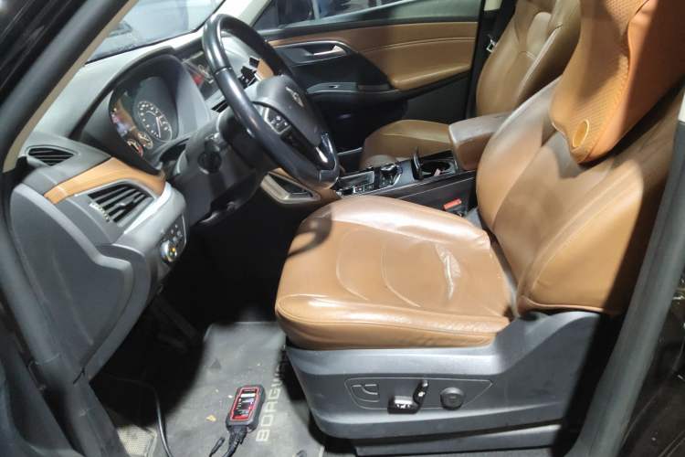 Used BORGWARD BX7 2016 28T 2WD Luxury Edition 7-seater
