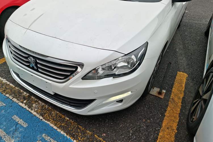 Used Peugeot 408 2014 1.8L Automatic Luxury Edition