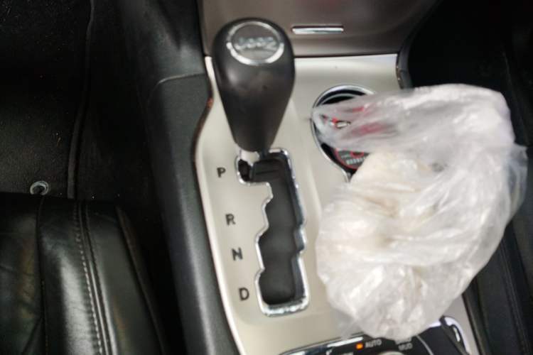 Used Jeep Grand Cherokee 2011 3.6L Comfort Edition