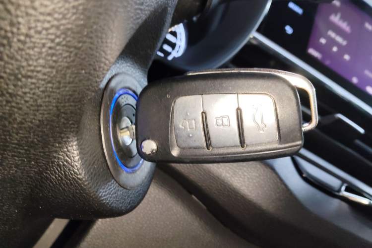 Used Geely Auto Vision X3 2021 PRO 1.5L Manual Elite Model
