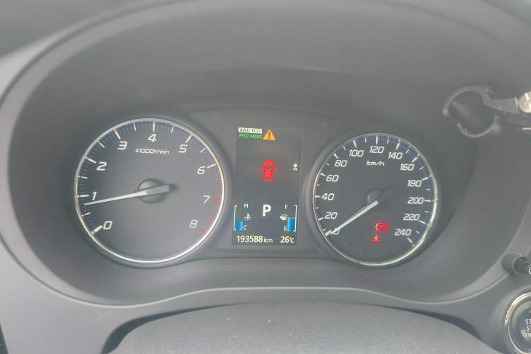 Used Mitsubishi Outlander 2014 2.4L 4x4 Deluxe Value Edition 5 Seats
