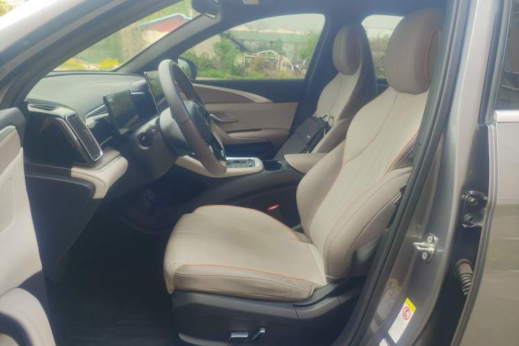 Used BYD Song Pro New Energy 2023 Champion Edition DM-i 71KM Navigation Model Left Front Seat