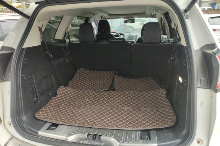 Used Ford Edge 2018 EcoBoost 245 Two-Wheel-Drive Platinum Edition 7-Seater China V Emission Standard
