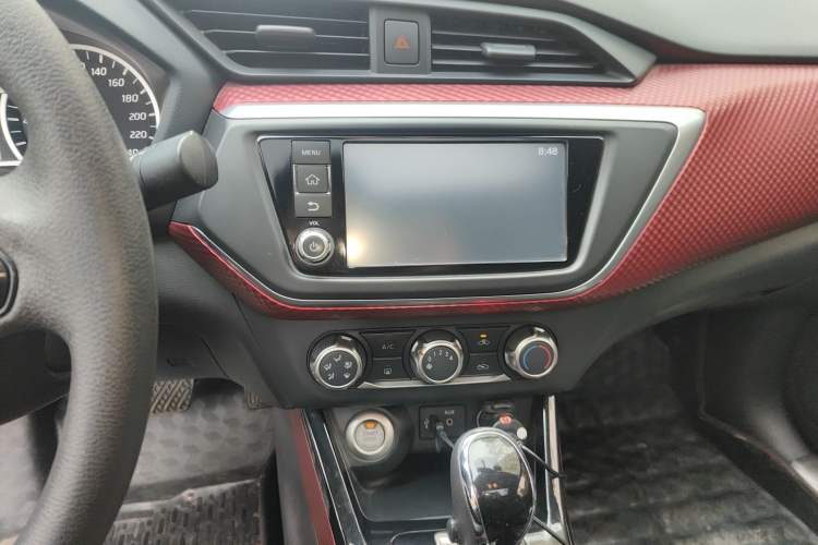 Used Nissan Lannia 2016 1.6L CVT Smart Cool Edition Audio And AC Panel