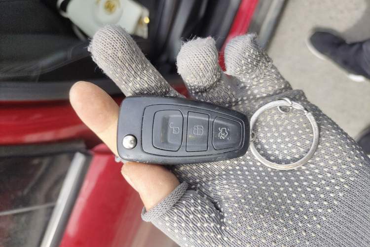 Used Ford Focus 2012 Hatchback 1.6L Automatic Fashion Edition