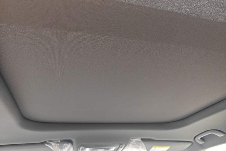 Used Formula Leopard Titanium 3 2025 501 km Range Rear-Wheel Drive Intelligent Driving Max Edition