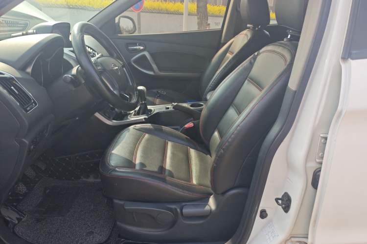 Used Haima S5 2015 1.6L Manual Luxury Model with Sunroof
